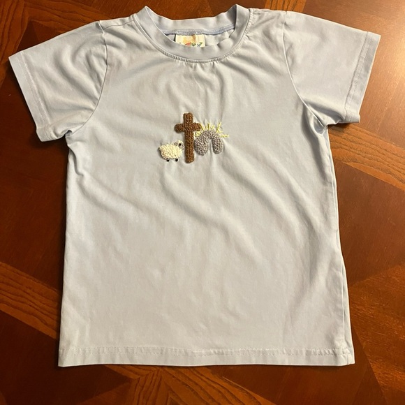 EUC Busy Bees Smocks Boy’s Top. Size 5. Sfpf. $20 - Picture 1 of 1